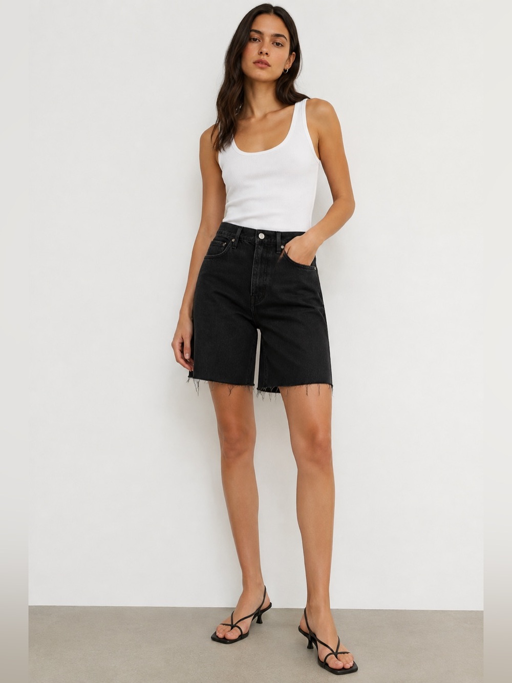FRAME High Rise Wide-Leg Bermuda Denim Shorts Inkwell Black-28